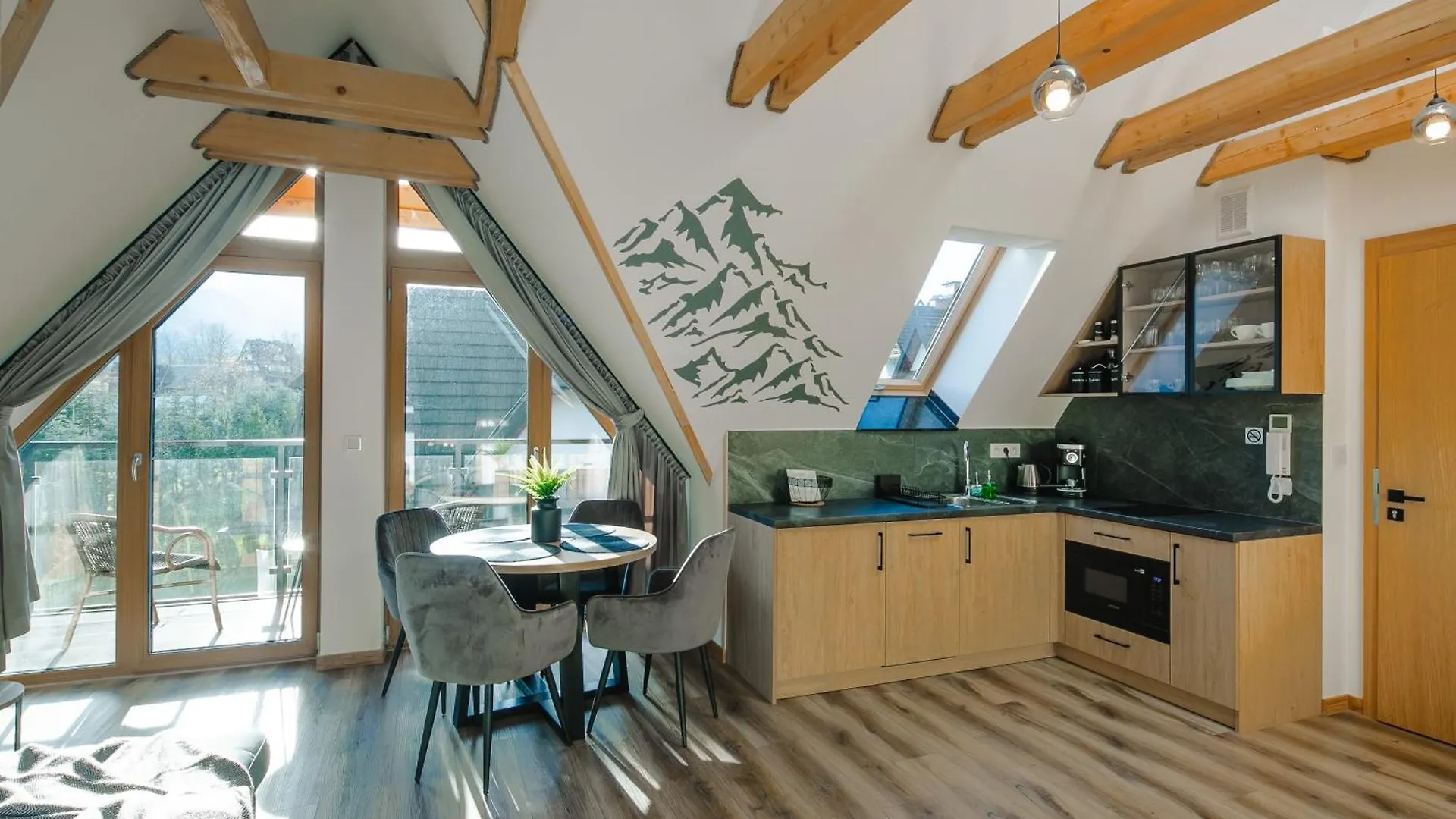 Apartment Tatra View 2 Apartamenty Ksiezycowe Spa Zakopane